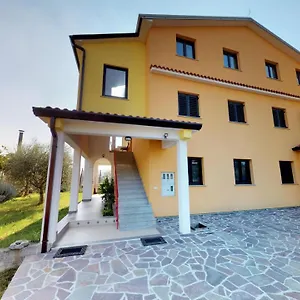 apartments-goga-umag.in-istria.net/