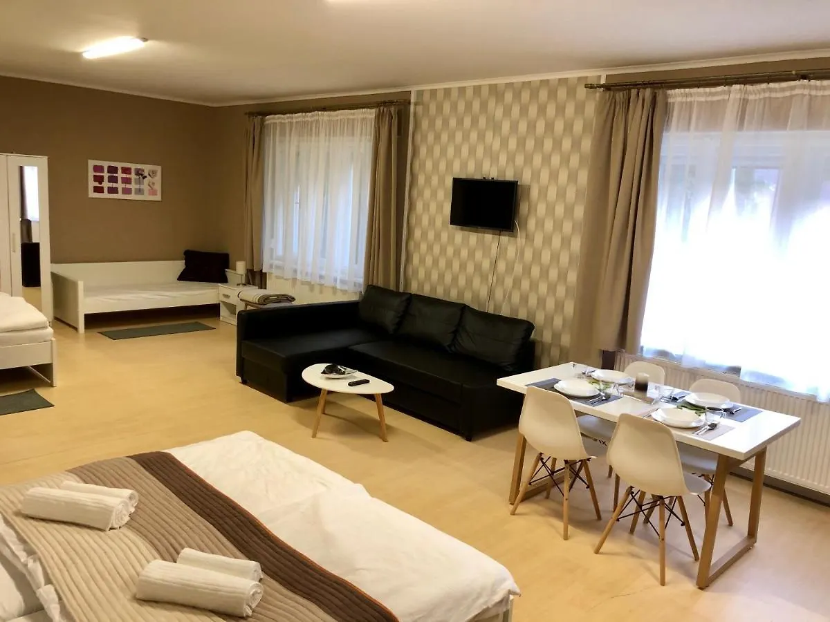 Arkad Apartmanhaz Szeged Apartment