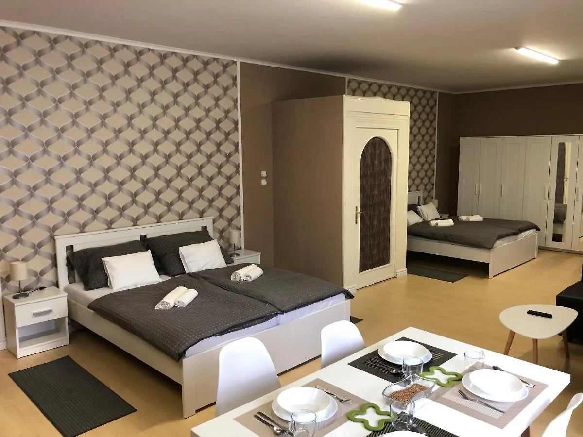 Apartment Arkad Apartmanhaz Szeged