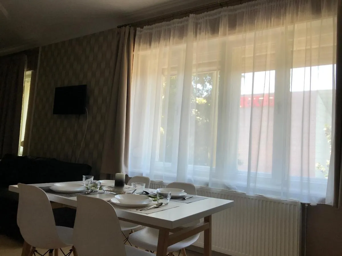 Arkad Apartmanhaz Szeged 0*,  Hungary