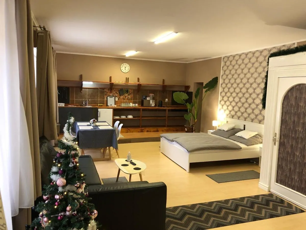 Apartment Arkad Apartmanhaz Szeged