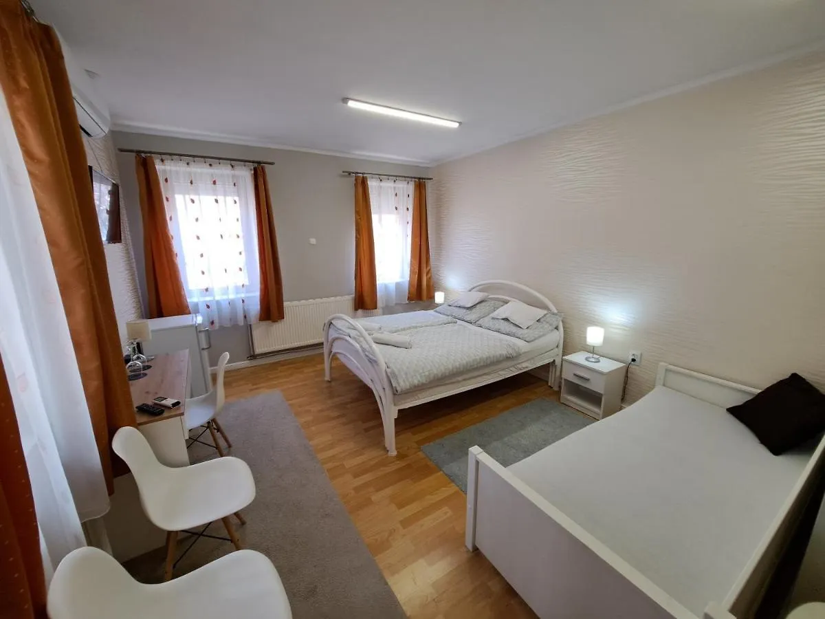 Apartment Arkad Apartmanhaz Szeged Hungary