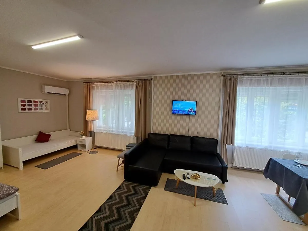 Apartment Arkad Apartmanhaz Szeged