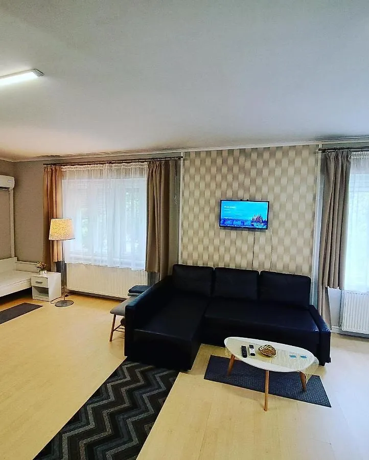 Arkad Apartmanhaz Szeged 0*,  Hungary